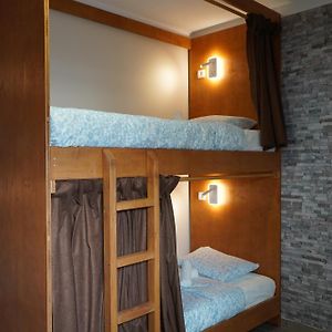 Dormitory Room Mixed